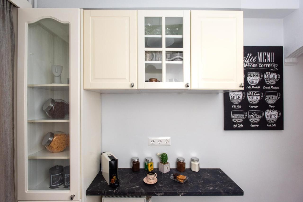 Blue Ark Wanderlust Apartment Athens Ngoại thất bức ảnh