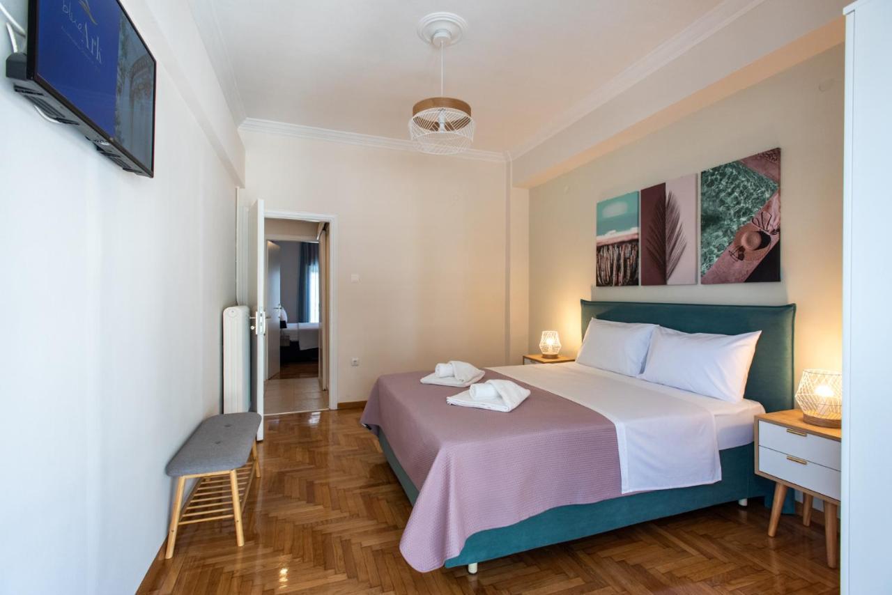 Blue Ark Wanderlust Apartment Athens Ngoại thất bức ảnh