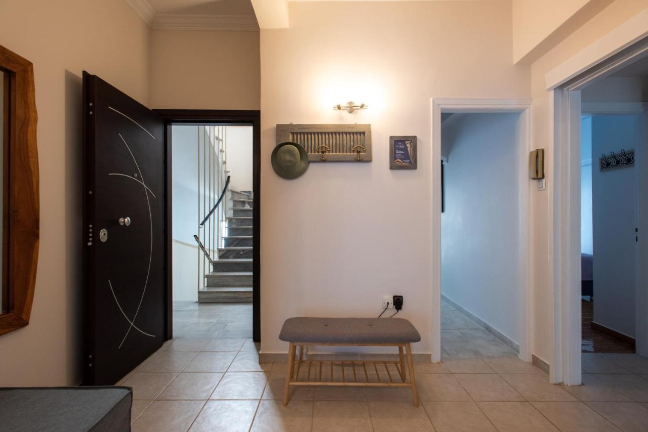 Blue Ark Wanderlust Apartment Athens Ngoại thất bức ảnh