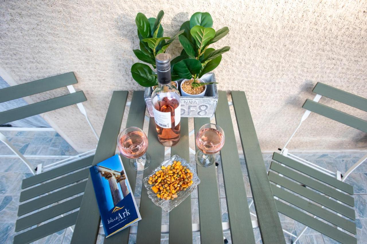 Blue Ark Wanderlust Apartment Athens Ngoại thất bức ảnh